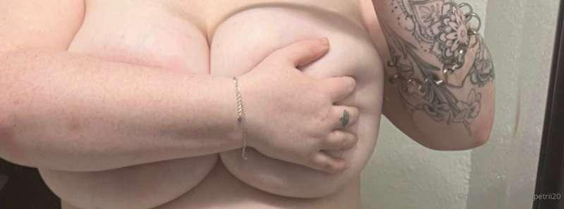 if youhad to choose between my tits or ass which you going f..