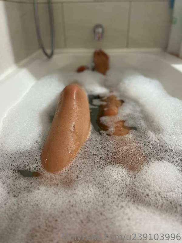 Wanna snuggle after? 🛀🏽 🧼 😏