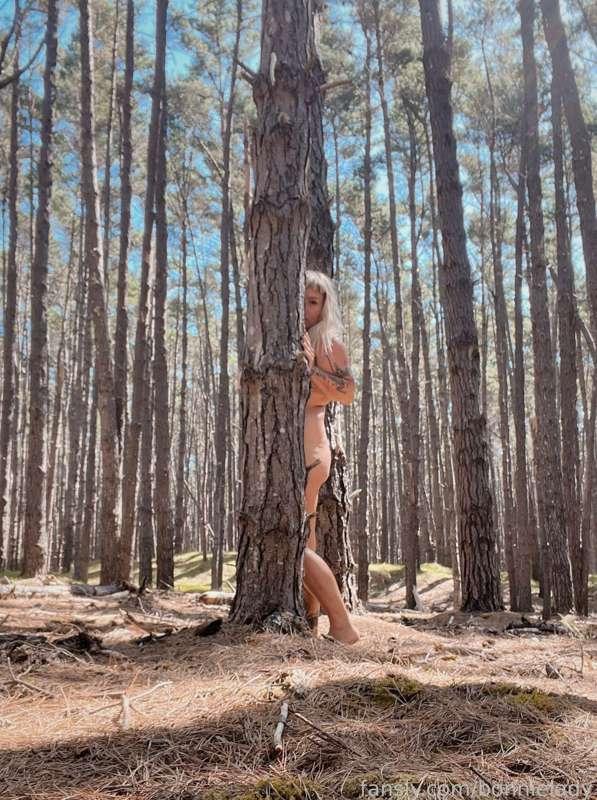 A wild bbw in the woods! 

#bbw #sbbw #fatfetish #naked #naturist #nudist #fat #fatpussy #hairypussy #udders #hugetits #mommymilkers #blonde #milf #mommy #outdoors #tattoos #stomach #tummy #hangers #saggytits #nudes #birthdaysuit #fatass #legs #alt  #fyp