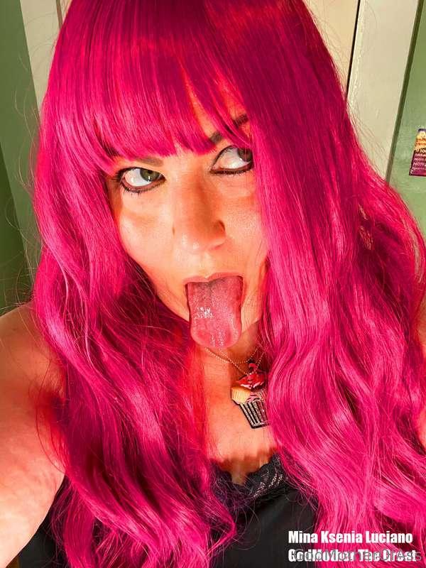 😈Sub to my VIP OnlyFans $5 😲Get 2 FREE videos upon subscribi..