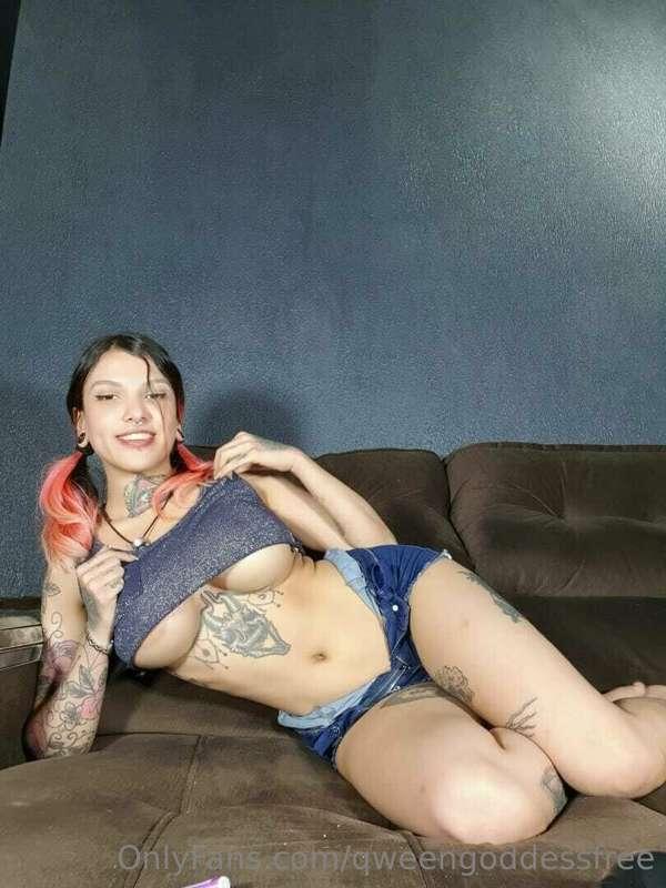 qweengoddessfree image #5