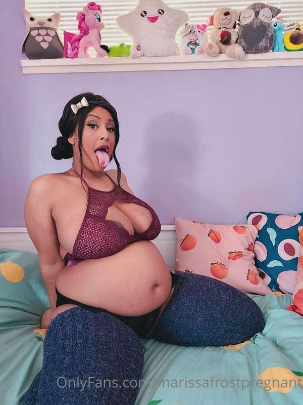 # im hot check ur dm