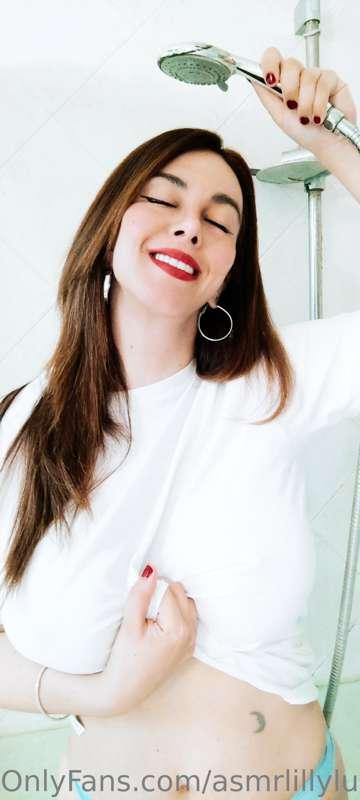 Nice sunday to you sweetie!! I'm going to take a shower 🚿🚿🚿