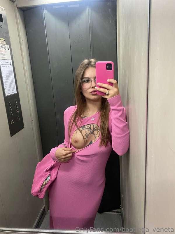 Wasza ulubiona onlyfansiara życzy miłego tygodnia :* oby Wam..