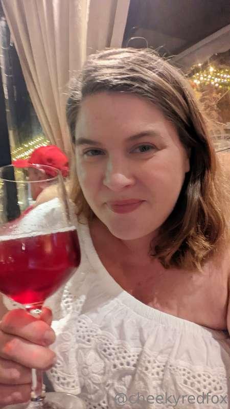 It's been a quiet kind of week on OF peeps - I'm living it u..