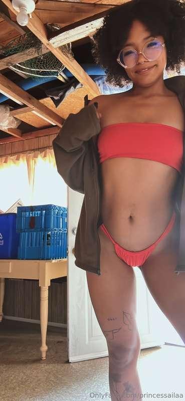 Hows the colour red on me?