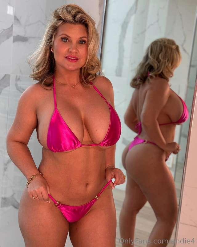 Rise and shine, it's Andie time 🥰 