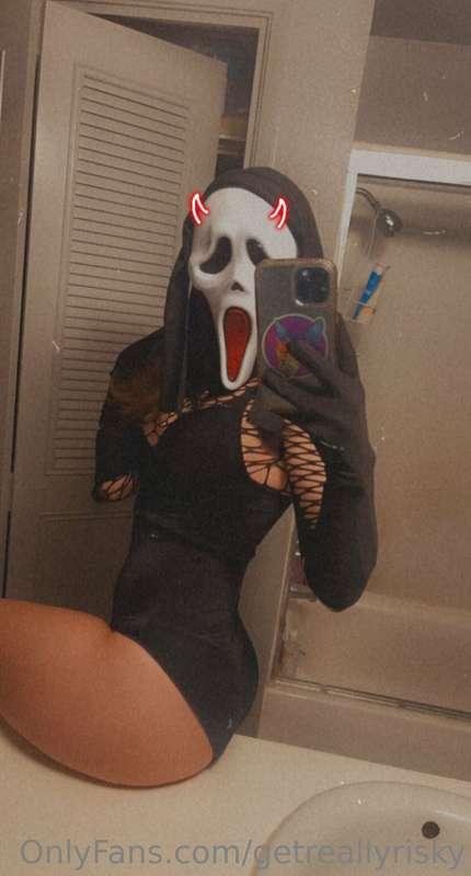 ***It’s almost spooky season again, like this if you’d rip t..