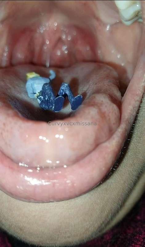 #vore #giantess #tiny #tinies I love eating tinies Do you wa..