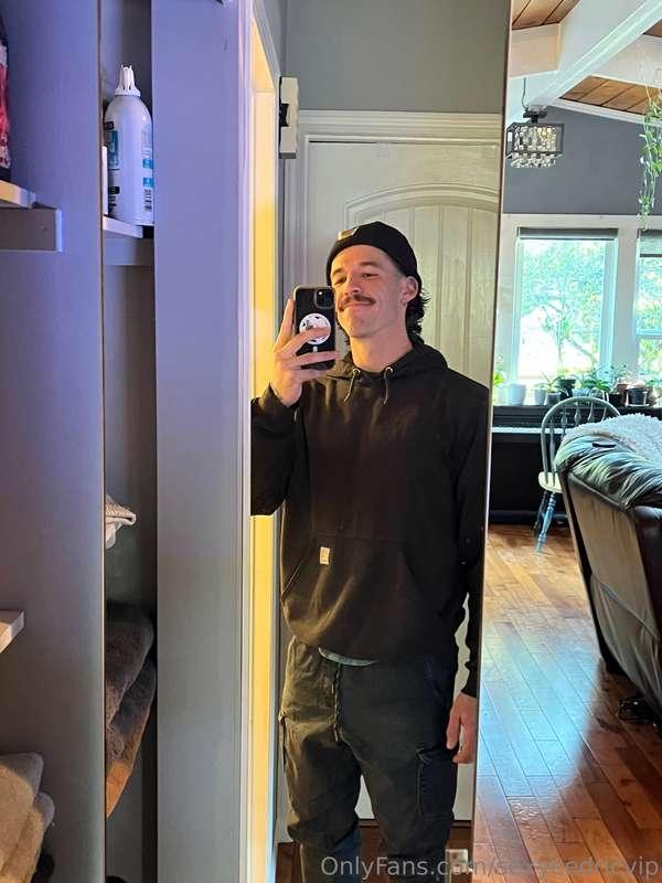 Feelin cute with the new haircut 