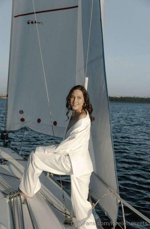 loreleisecrets image #3