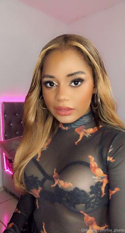 fox_gisella image #1