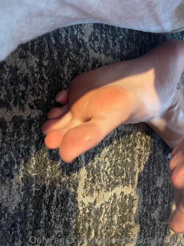 goddesszeldafeet11 image #1