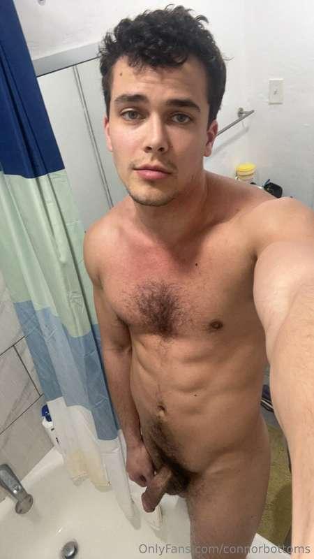 connorbottoms image #0