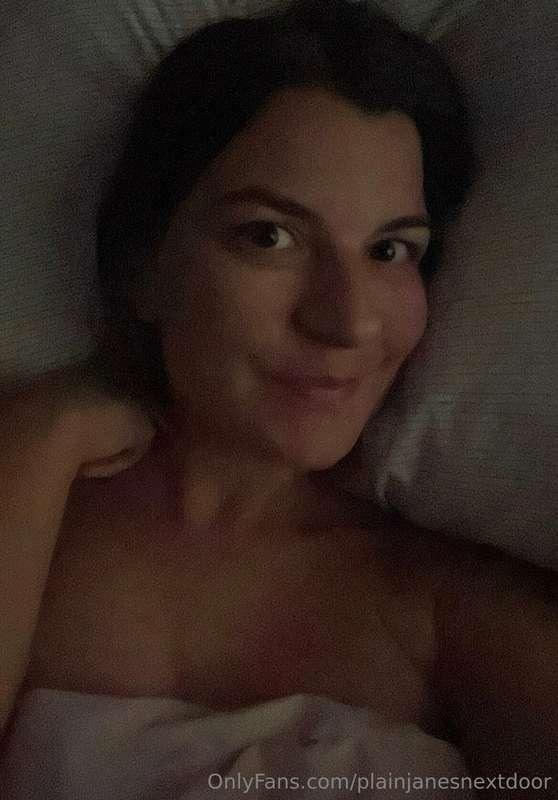 plainjanenextdoor main image