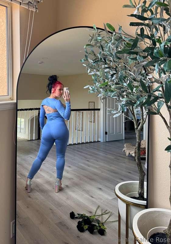 Wanna cum for me?🍆💦 YOU DESERVE to cum after the day you’ve ..