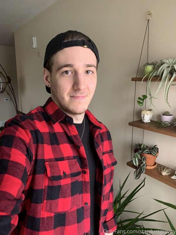 been a while since i uploaded a regular selfie 🤔