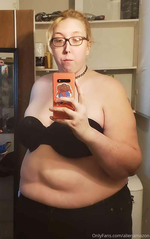 Here is a picture of me in my stupid strapless bra. I hate t..