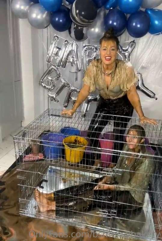 bsmessybakery image #31