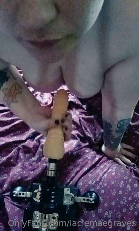 A screen shot from my most recent video! It is so hoot you d..