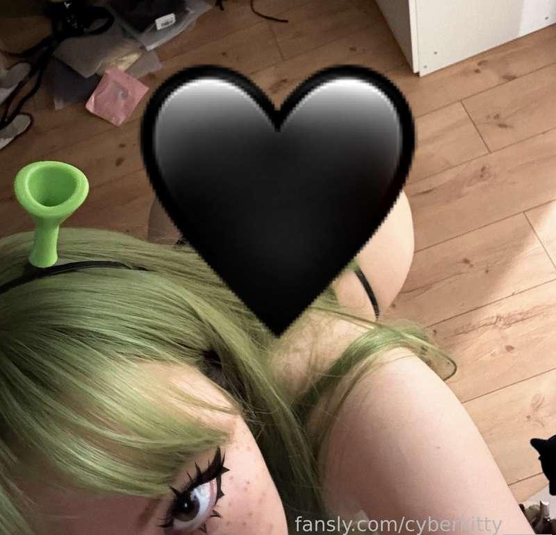 latex 🖤🍃

#fyp #goth #gothgirl #egirl #ass #butt #tits #boobs #cosplay #asian #cute