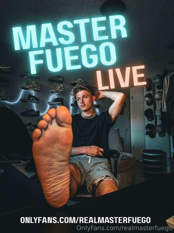 Going live in a little, who is online ? 