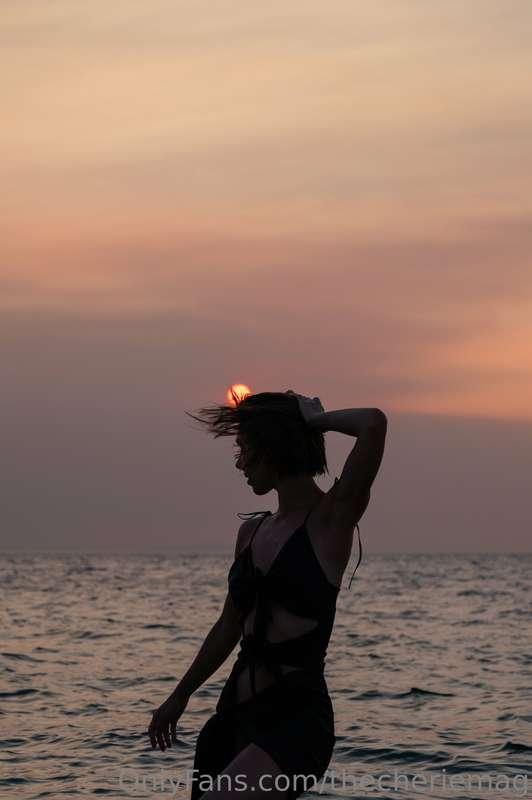 Feel connection to the sea