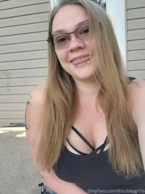 Good morning, baby… ready to start the day thinking of me? 😊