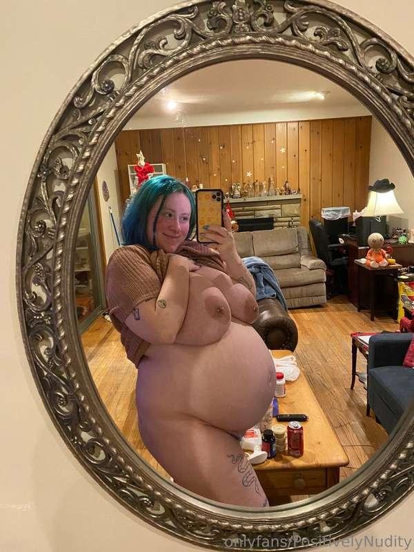 Do you like mirror selfies? (Throwback to me at 8ish months ..