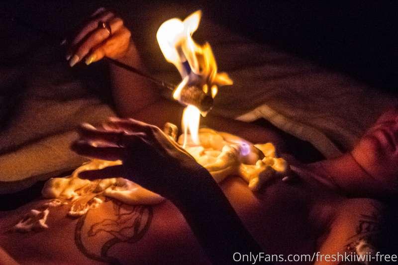 Like this? Subscribe to my paid page to see the full set 💦 l..