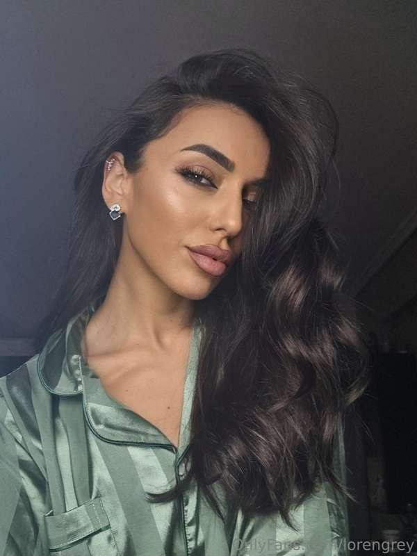 If you missed me,tell me🔥 I can take you in dm and I do what..