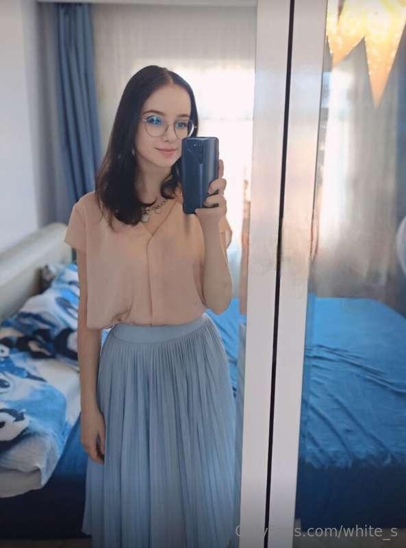 🔥 STOP SCROLLING🔥 Let me distract you👉@luna_frey💋Cute girl @..