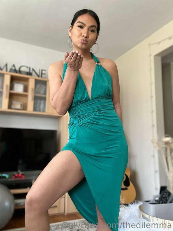 🎥**WATCH ME 69, SWORDFIGHTING WITH MY  DICK & FOOTJOB** vide..