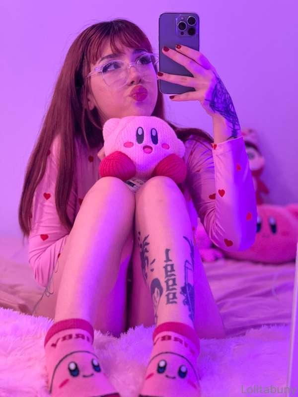 Sigo siendo la loca de los kirbys? SI✅