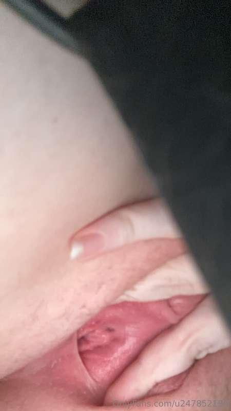 Damn my pussy is pink 