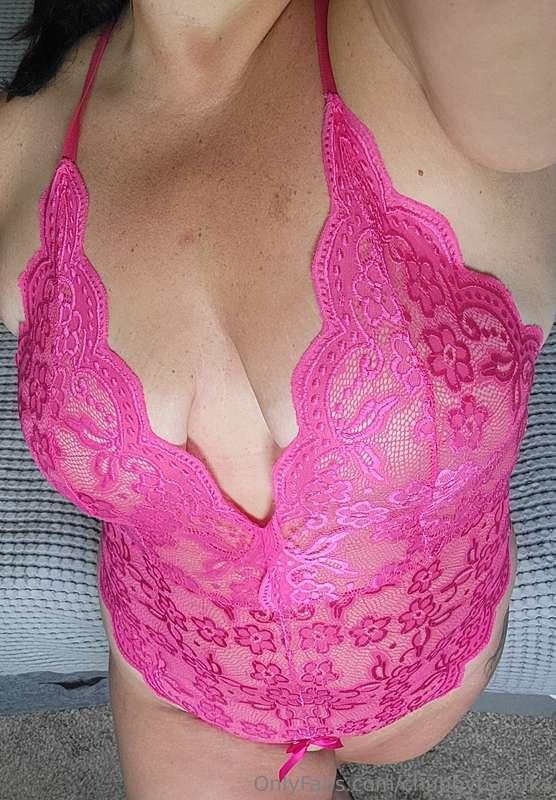 Happy Fuck Me Friday! SOO ready for the weekend! 