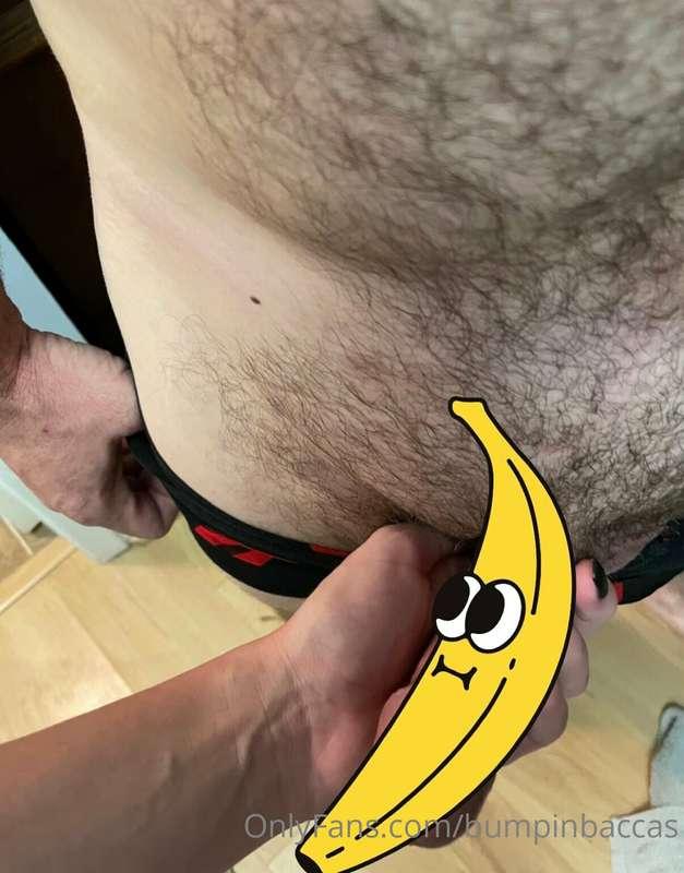 Who likes bananas 😈