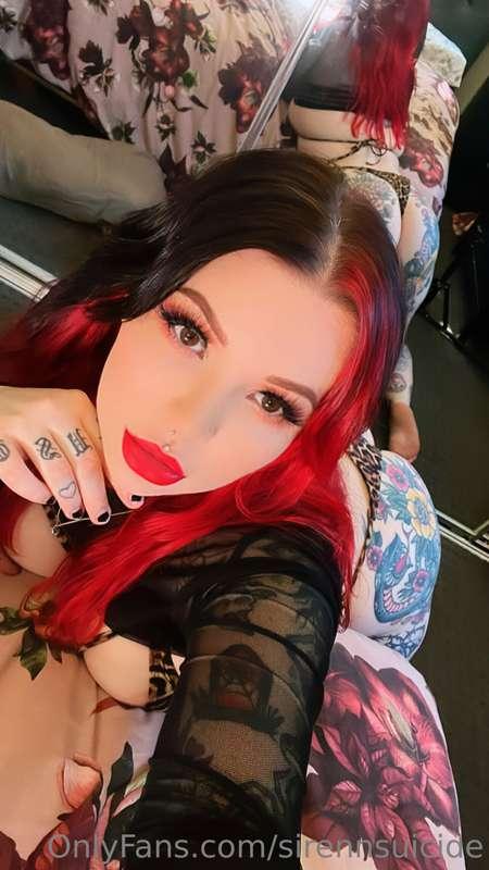 I pinned some of my must see content at the top of my page t..