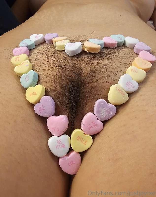 Happy Valentine's Day, my loves.🩷