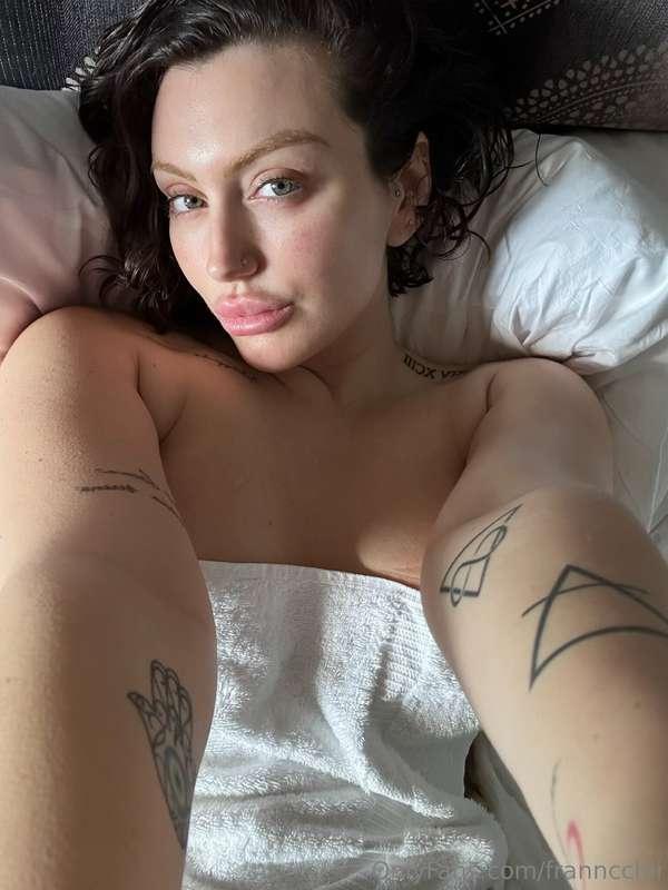 Showered n shaven.. wyd rn?