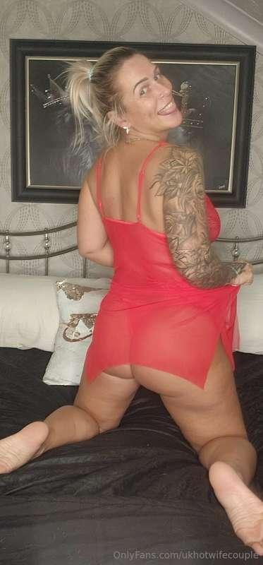 The rear view before I get you to eat my ass!!!