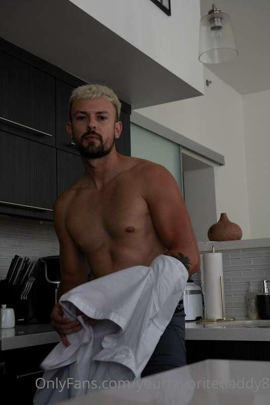 We can make out in kitchen🍆