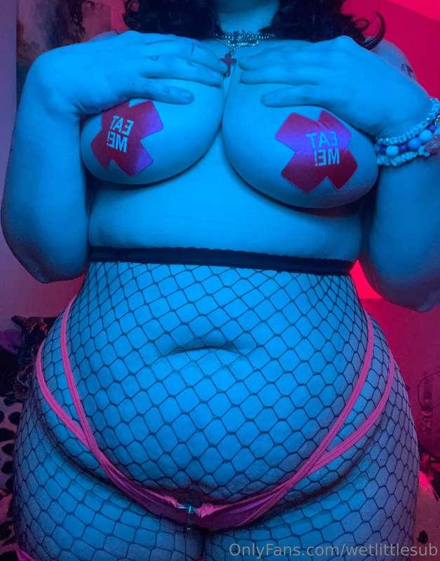 wetlittlesub image #31