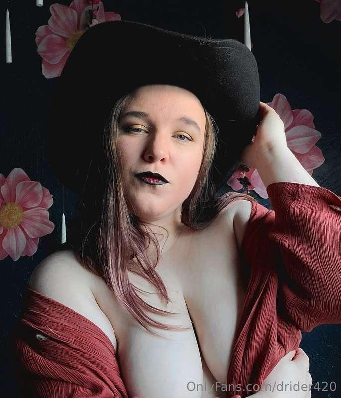 A little western photo shoot today. 😏