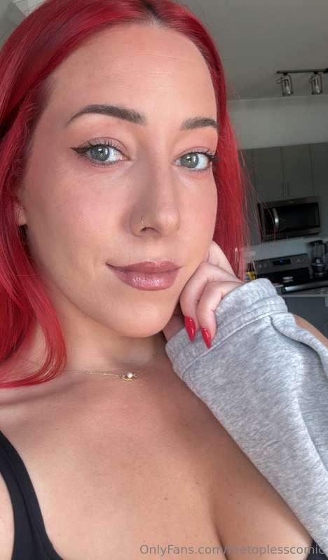 sick as hell but serving a healthy glow 🌟 