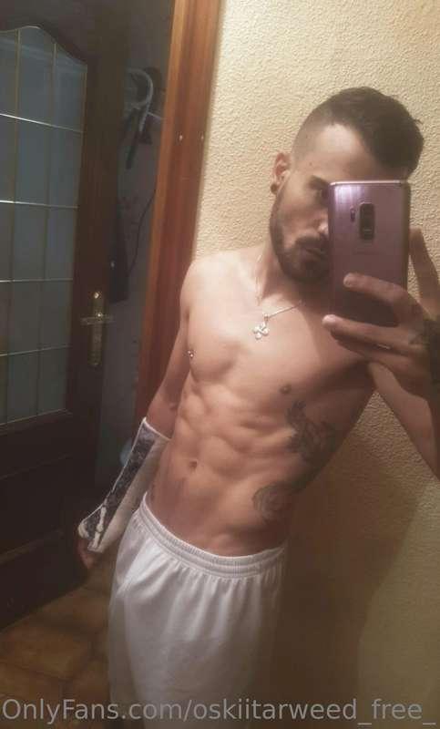 🔥🔥offer on my vip page 🔥🔥 👇👇 onlyfans.com/oskiitarweedxxx  🔞..