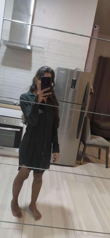Cozy night attire 
#panties #girlfriend #pussy #desi #petite #cutie 