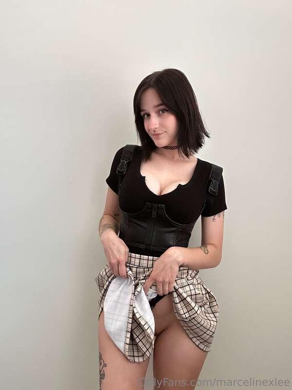 How would you feel if I showed up panty less on a date?