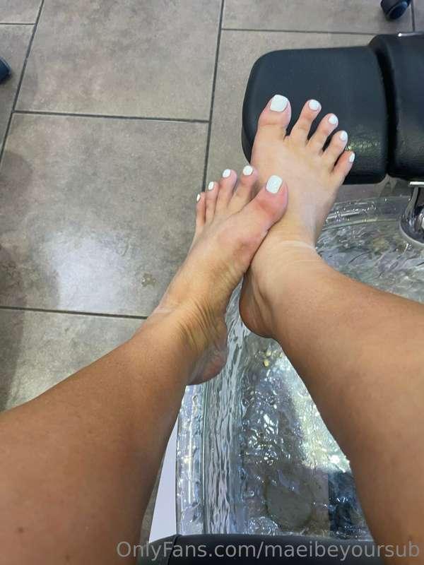 Want to treat me to my next pedicure for a custom foot video..