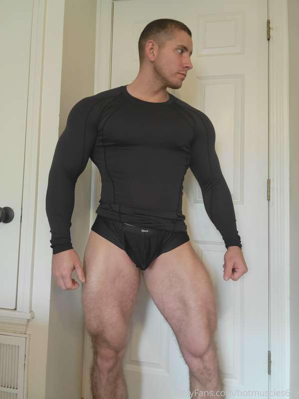 hotmuscles6t9 image #1